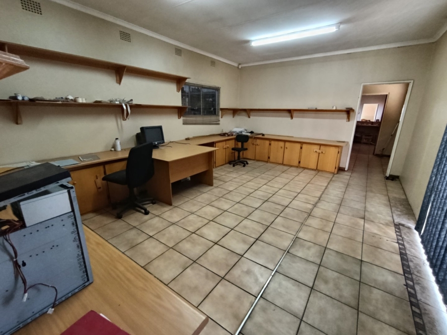  Bedroom Property for Sale in Bloemfontein Free State
